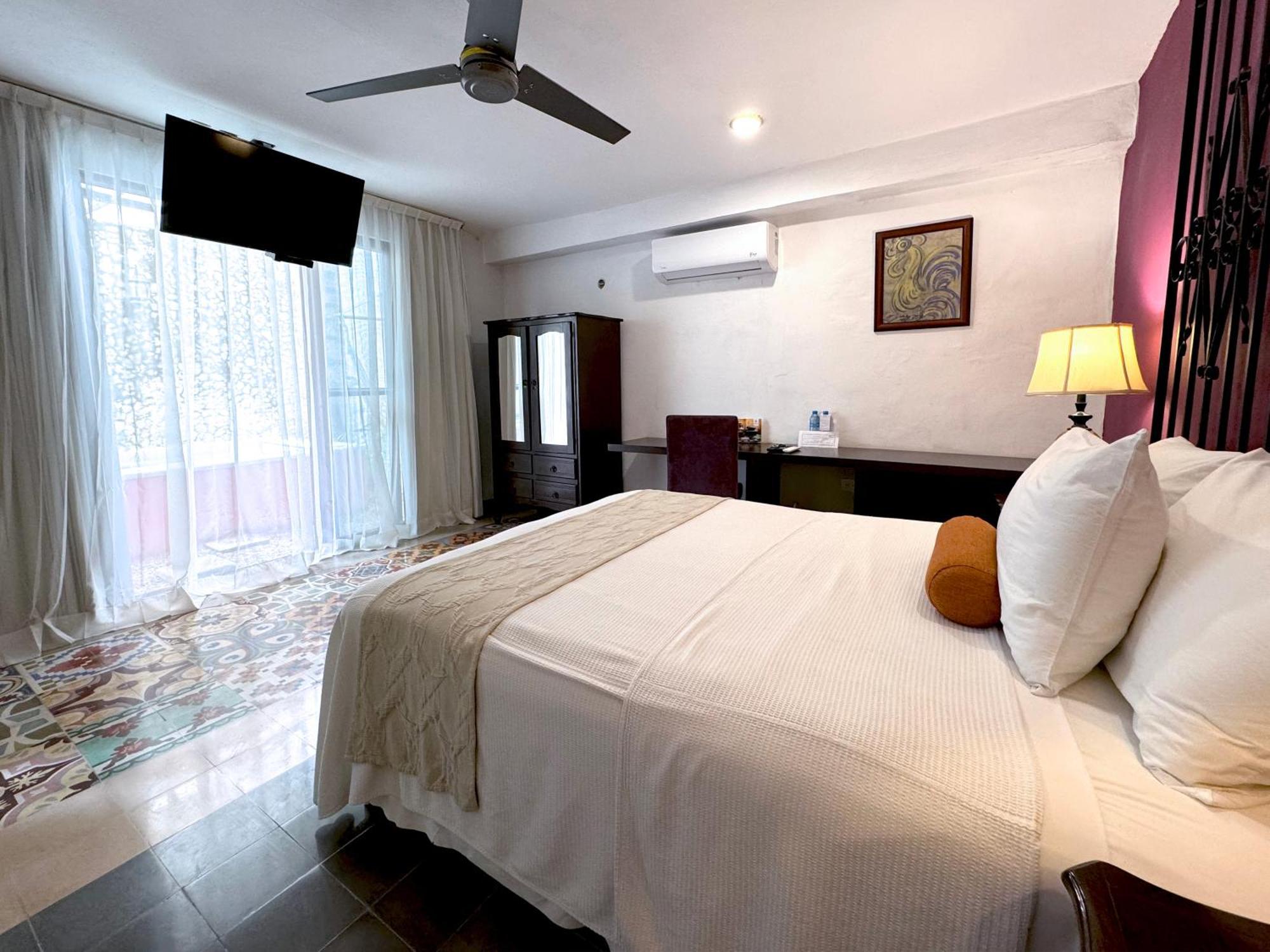 Art 57 Hotel - Adults Only Мерида Экстерьер фото